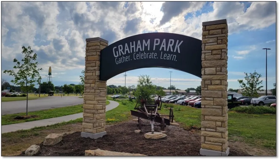 Graham Park entrance sign
