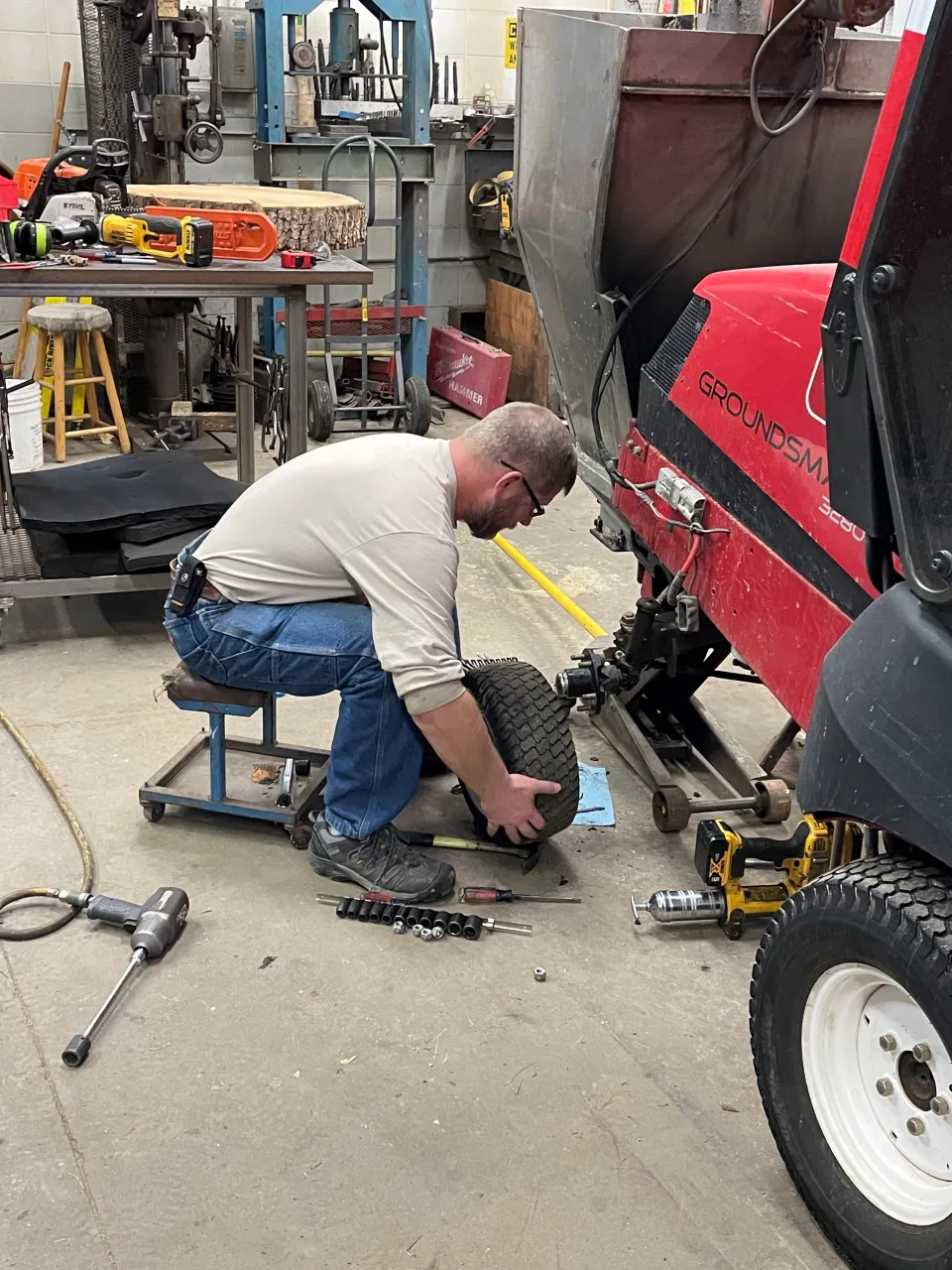 Parks Staff Jeremy Olson Working