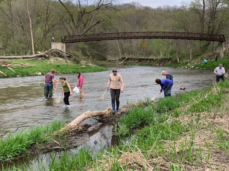 Zumbro Stream Water monitoring with MN Master Naturalist class